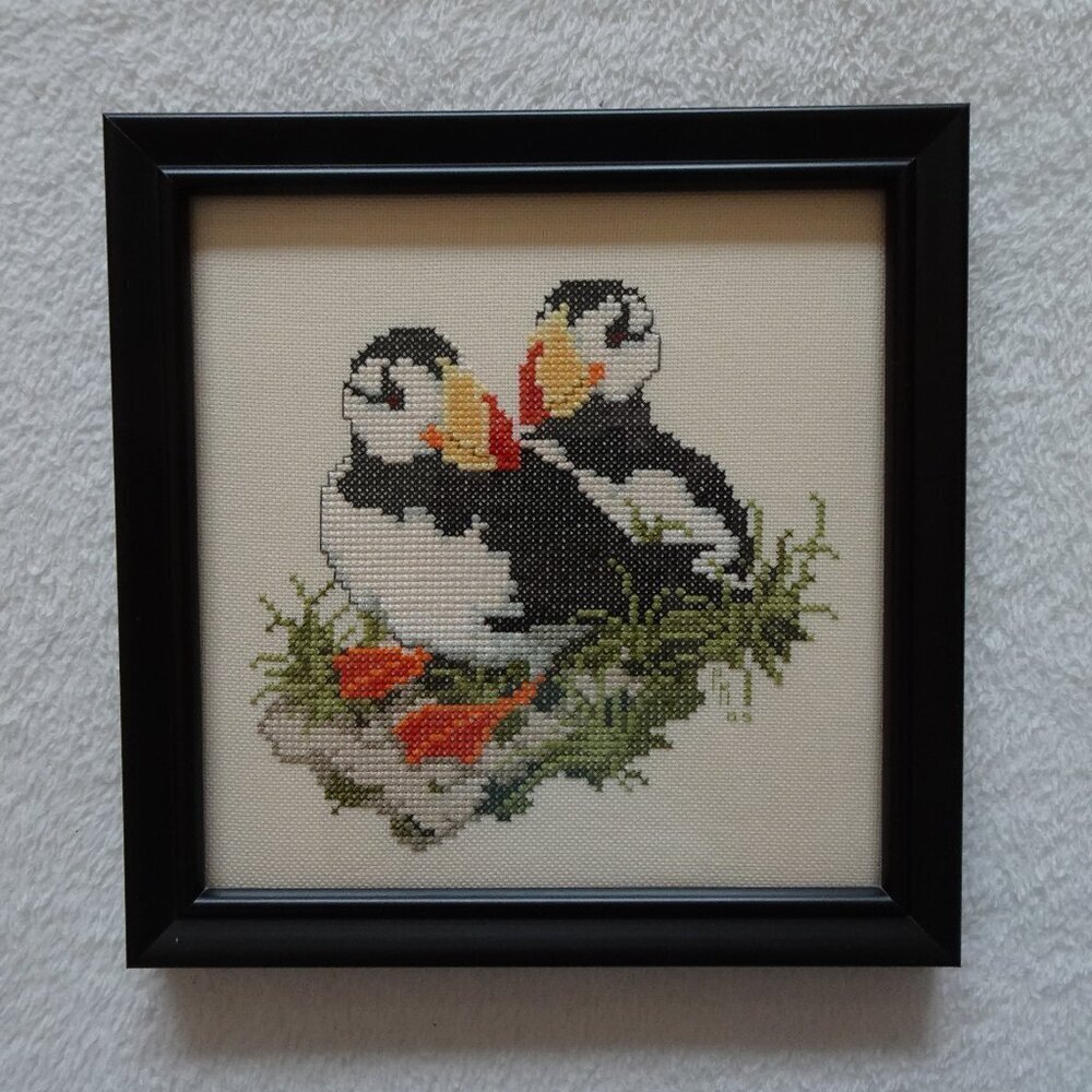 Vintage Framed Embroidery Cross Stitch Puffin Birds Design 9.5"x9.5" Miniature